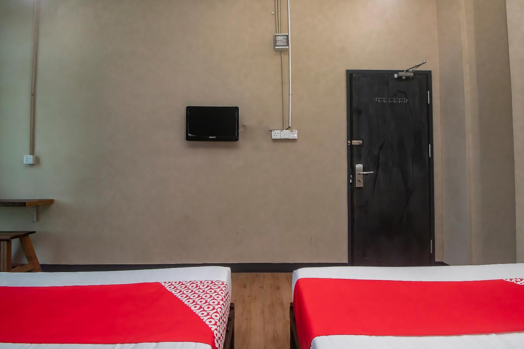 OYO 90094 Hi Inn 3 Sibu Bagian luar foto
