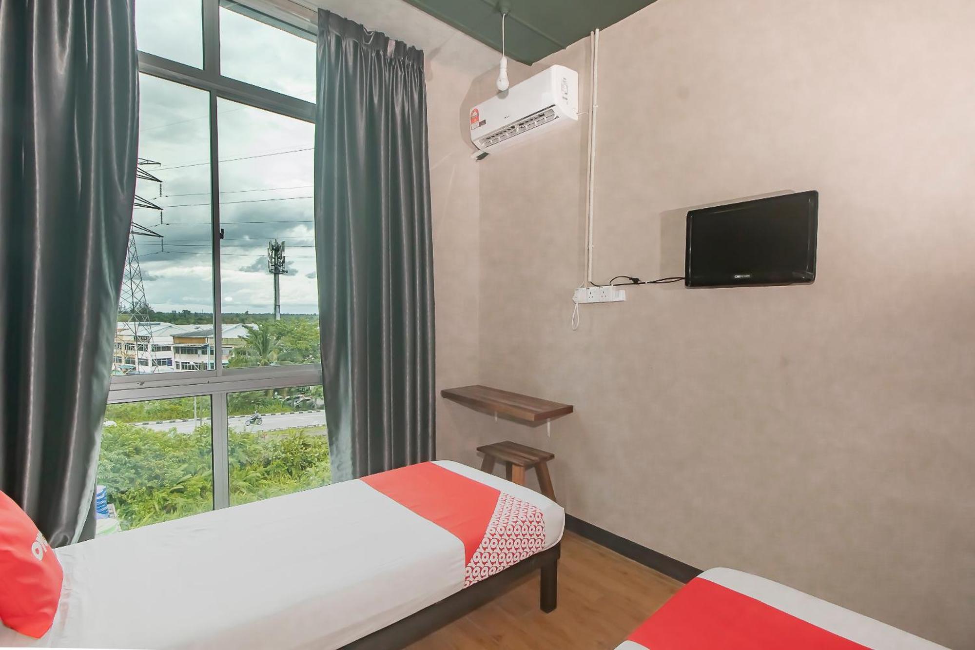 OYO 90094 Hi Inn 3 Sibu Bagian luar foto